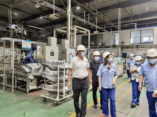 扎根生产一线 倾听基层声音——长春市机械制造业工会信息安全设备制造领域蹲点调研纪实